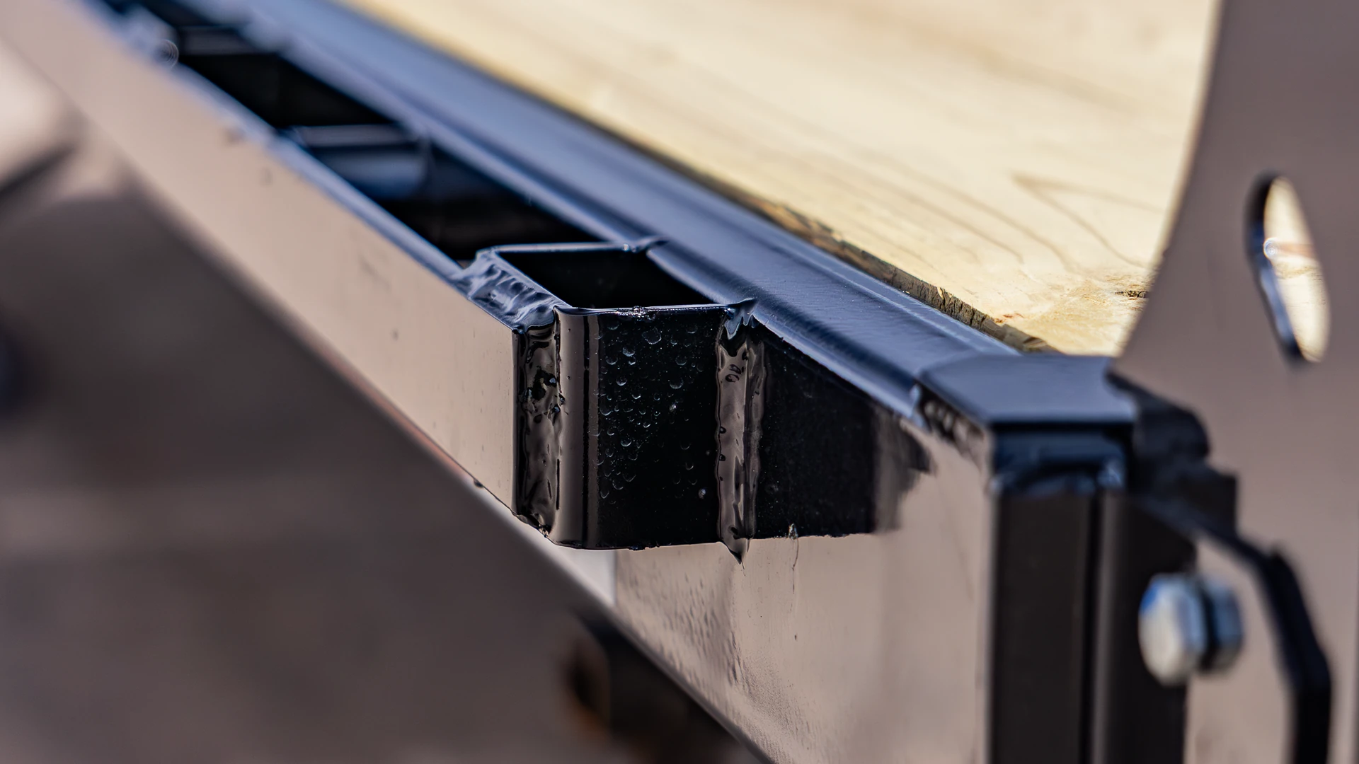 horizon trailers img